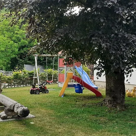 Chiemgau Comfort E6 Ferienwohnanlage Mit Hallenbad Und Sauna * 오베라우도프