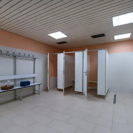 Chiemgau Comfort E6 Ferienwohnanlage Mit Hallenbad Und Sauna * Обераудорф